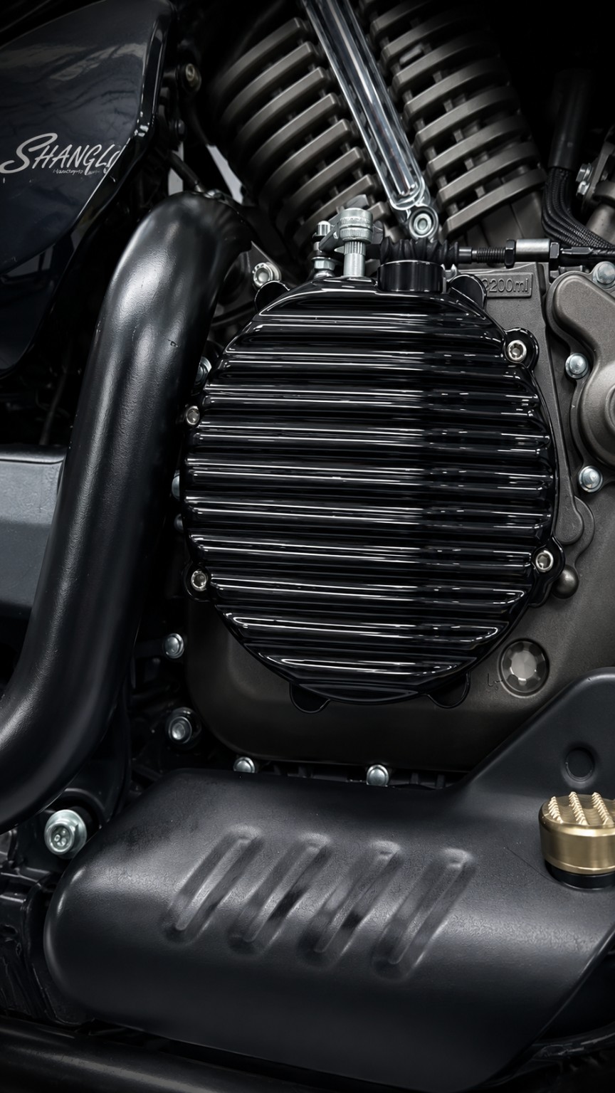Black Night Clutch Cover gallery visual 2